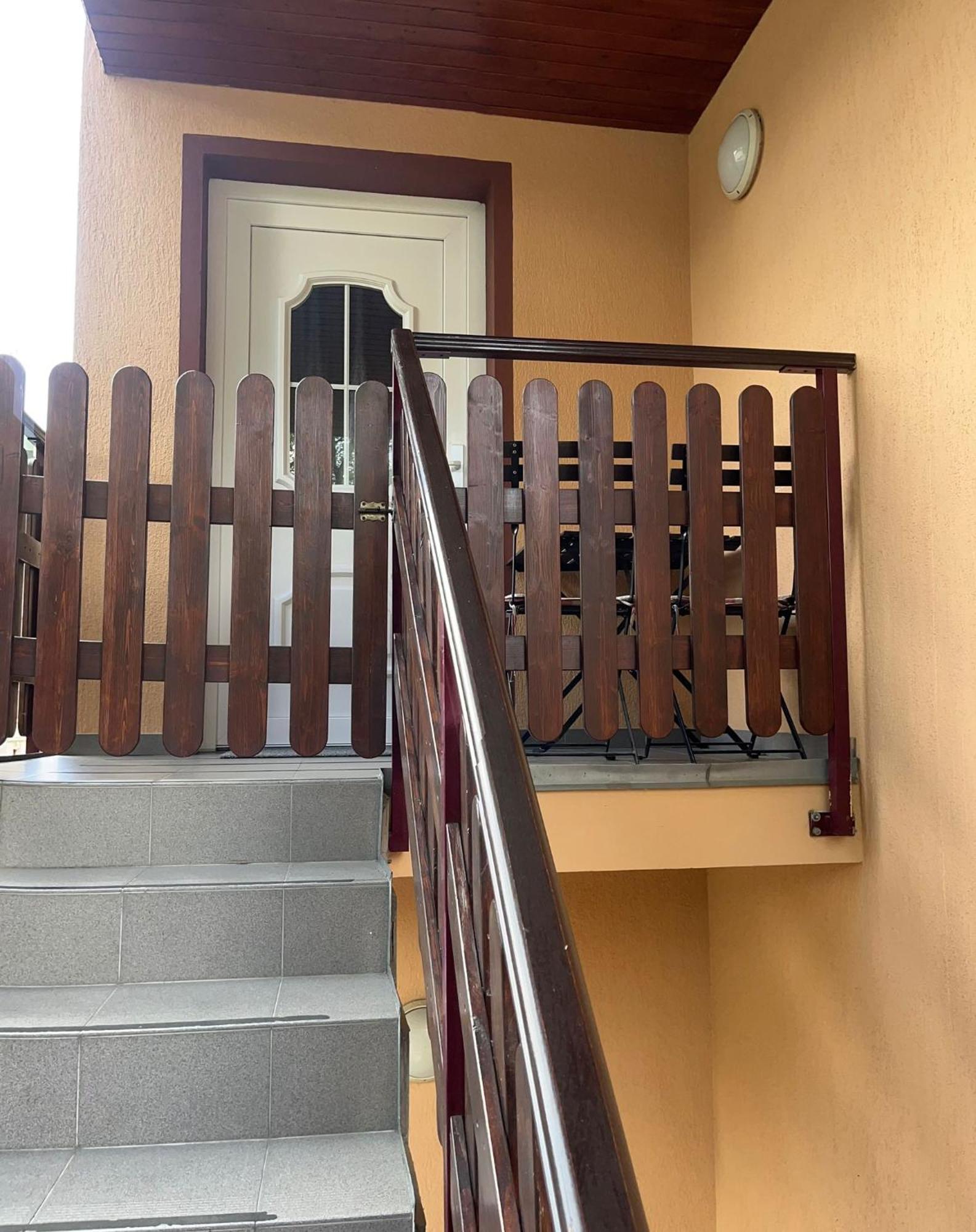 Apartman Pod Klasterem رومبورك الغرفة الصورة