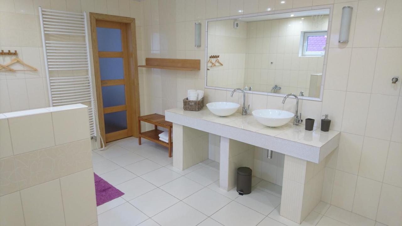 Apartman Pod Klasterem رومبورك المظهر الخارجي الصورة