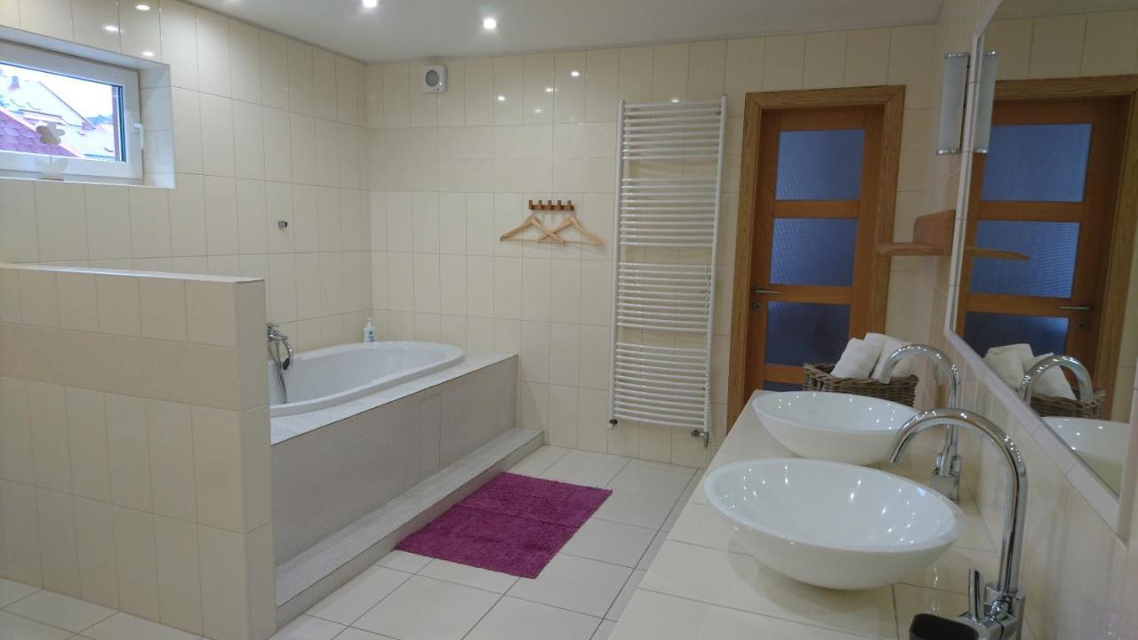 Apartman Pod Klasterem رومبورك المظهر الخارجي الصورة